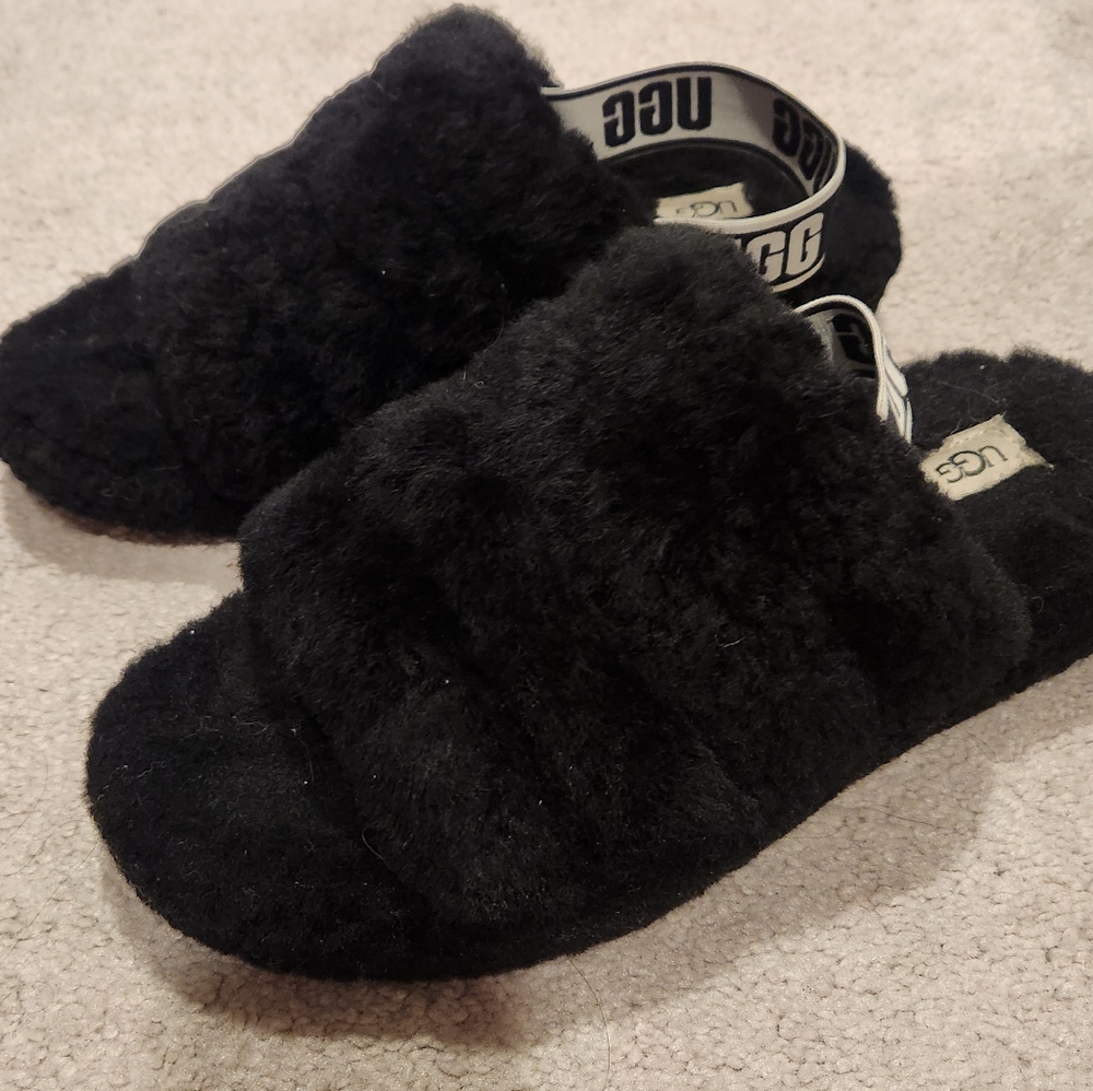 Ugg slides